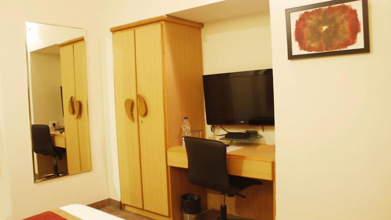 Classic Luxury Service Apartments Visakhapatnam Exterior foto